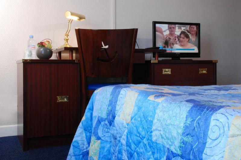 Hotel Les Gens De Mer Boulogne By Popinns מראה חיצוני תמונה
